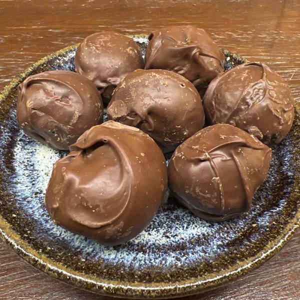 Trufa de Cereja com licor de Amaretto - Chocolate do Rei